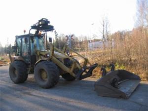 traktorgrävare Hydrema 908B